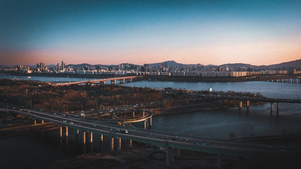 Wide contextual view for A 4-Day Seoul Itinerary for First-Timers.